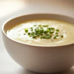 Creamy potato soup is the embodiment of comfort food, offering warmth and satisfaction with every spoonful. This rich and hearty dish has evolved over the years, finding a cherished place on tables across America. The simplicity of potatoes combined with the creaminess of broth and cream creates a soulful blend that warms both the body and the spirit, making it the perfect meal for chilly days or cozy gatherings.